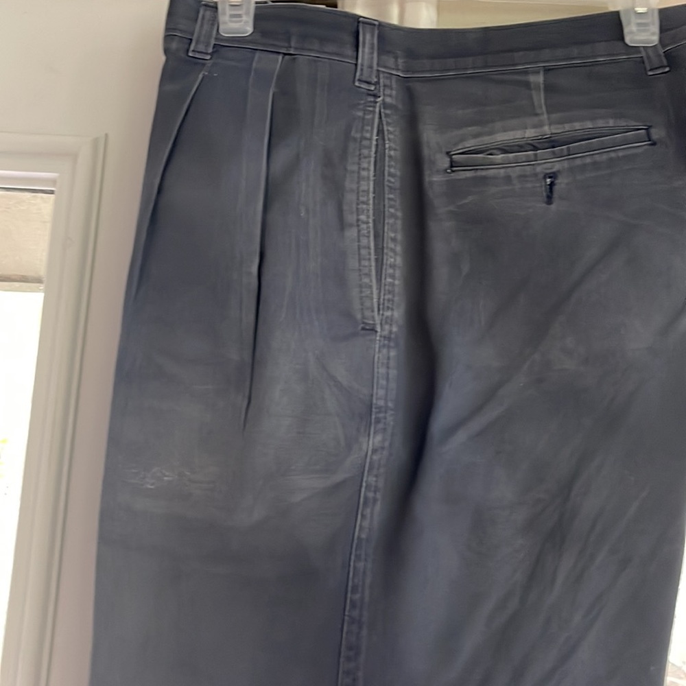 Old school 1990s Dockers 36x30. 100% cotton